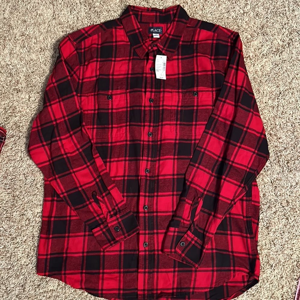 NWT- Place - Men’s Buffalo Plaid Button Down - Size L